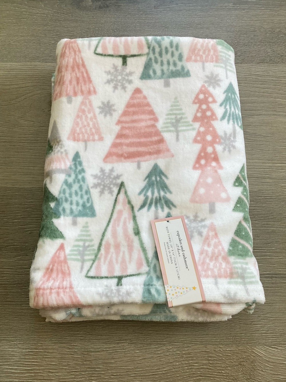 cupcakes & cashmere Holiday Tree Bath Towel - Pink, Sage & Teal